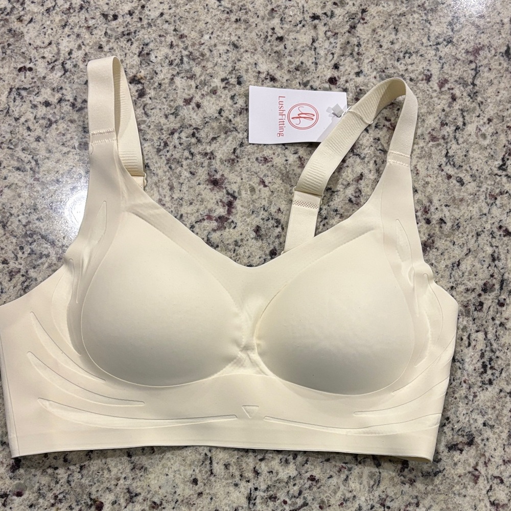 NWT LushFitting Bra Size 3XL Beige.